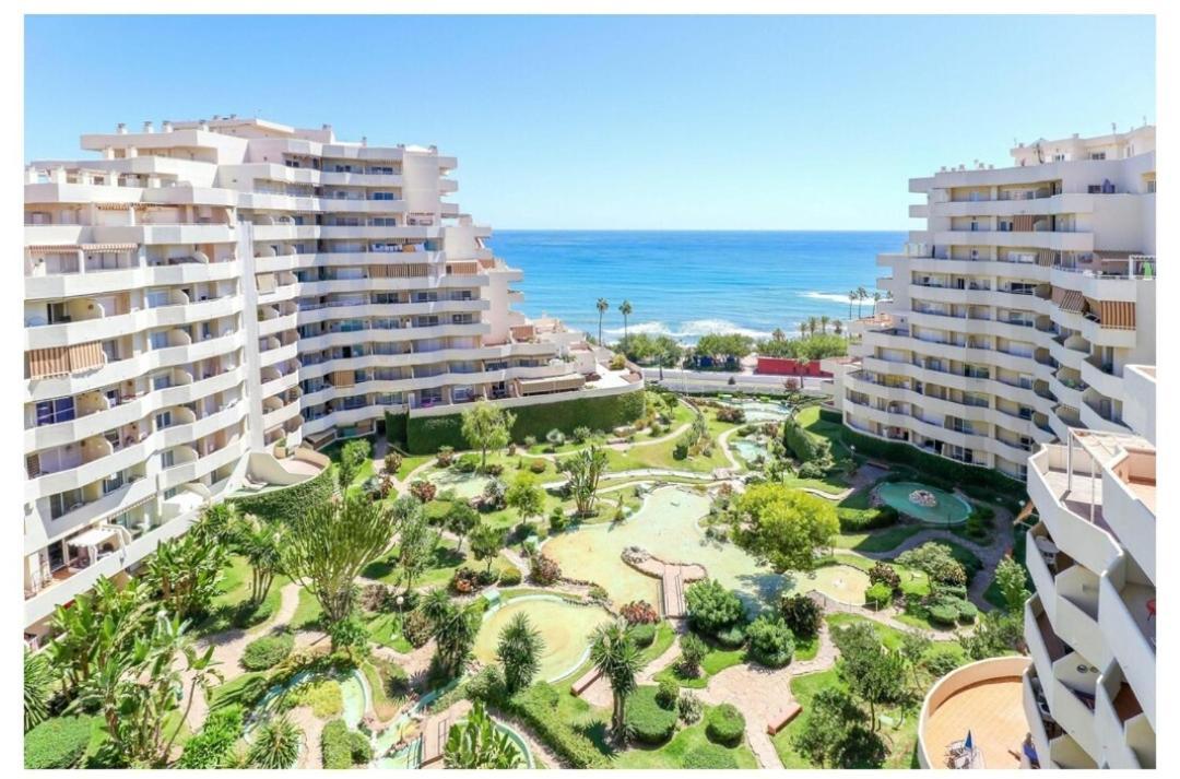 Benalbeach Casa Kito Dreams 1ª Linea Playa Бенальмадена Екстер'єр фото
