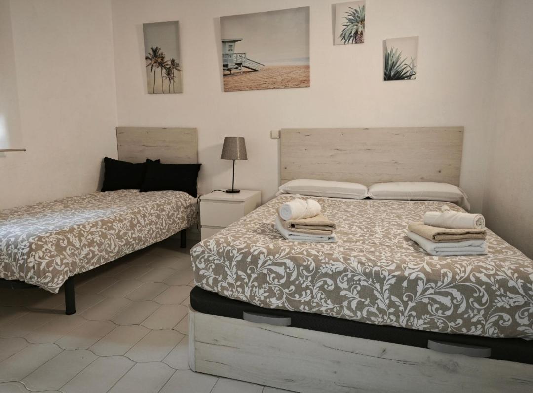 Benalbeach Casa Kito Dreams 1ª Linea Playa Бенальмадена Екстер'єр фото